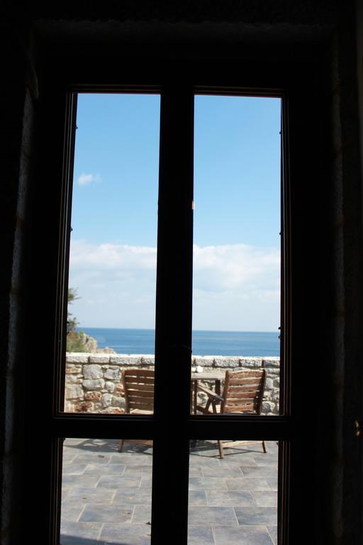 Lalloudes Seaside Accommodation Exo Nimfion Room photo